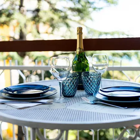 아파트 Turchese Mini Seaview Flat 산레모